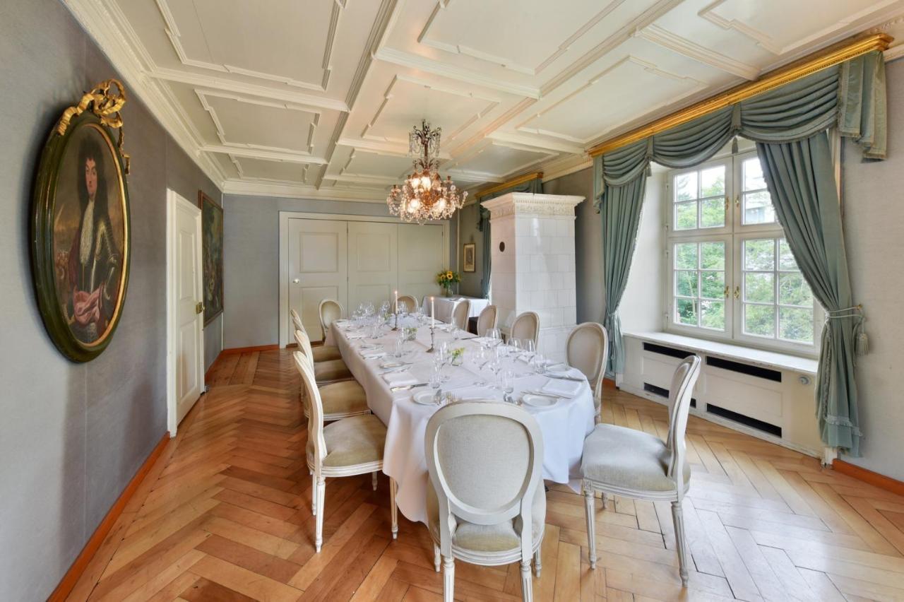 Hotel Im Schlosspark Binningen Bagian luar foto