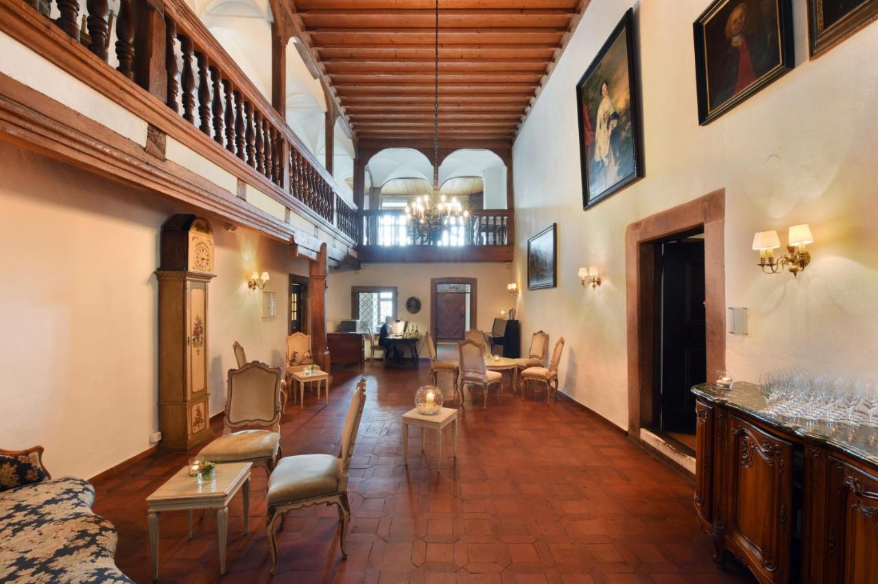 Hotel Im Schlosspark Binningen Bagian luar foto